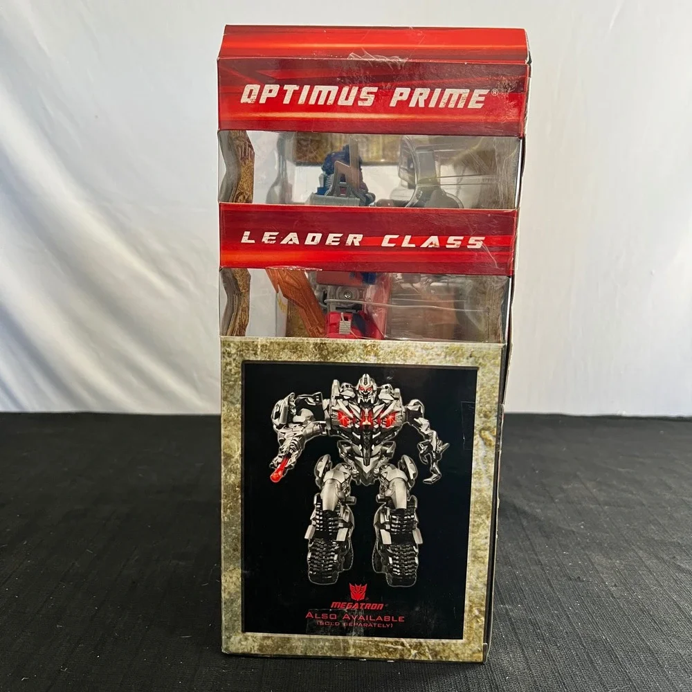 Transformers Revenge of the Fallen Optimus Prime Leader Class Action Figure 2008